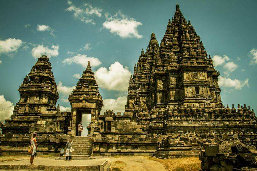 PRAMBANAN TEMPLE