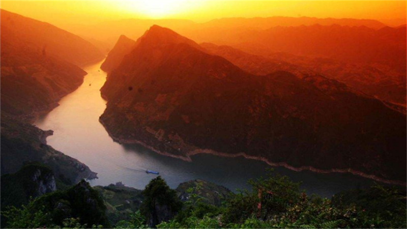 14 Days Memorable China Tour: Beijing-Xian-Guilin-Yangtze Cruise-Shanghai